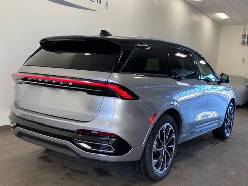 New 2026 Lincoln Nautilus Reserve AWD/4WD image 15