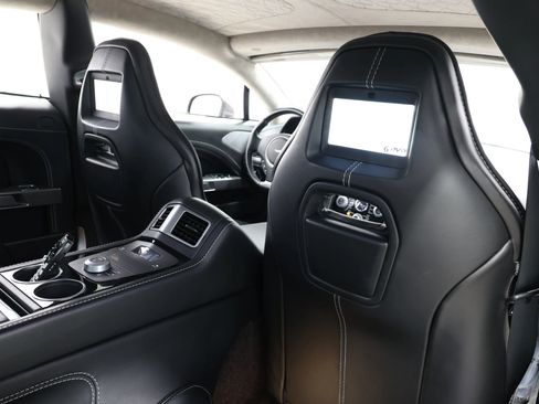 Used 2015 Aston Martin Rapide S image 72