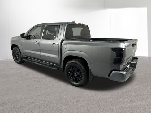 Certified 2023 Nissan Frontier SV w/ Midnight Edition Package image 34