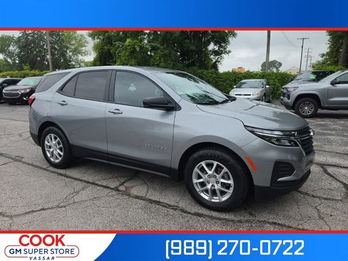 Certified 2023 Chevrolet Equinox LS w/ LS Convenience Package FWD image 1