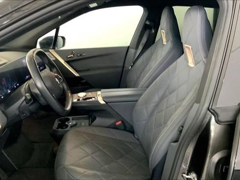 Used 2024 BMW iX M60 AWD/4WD image 11