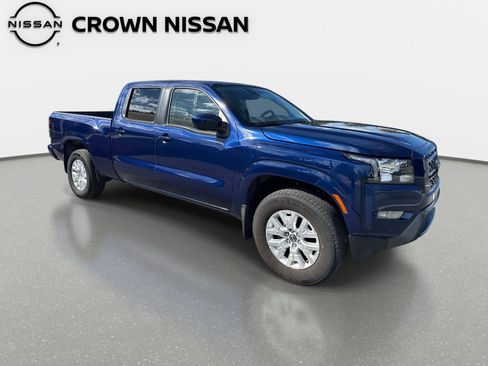 Certified 2023 Nissan Frontier SV w/ Technology Package AWD/4WD image 9