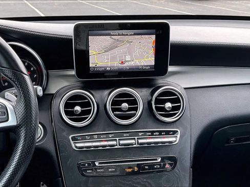 Certified 2019 Mercedes-Benz GLC 300 image 6