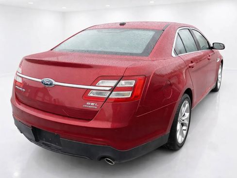 Used 2013 Ford Taurus SEL image 4