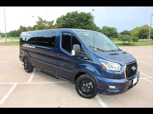 Used 2022 Ford Transit 350 XLT AWD/4WD image 9