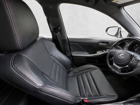 Used 2022 Lexus IS 350 F Sport w/ Accessory Package RWD image 16