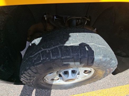 Used 2019 Chevrolet Silverado 2500 W/T image 11