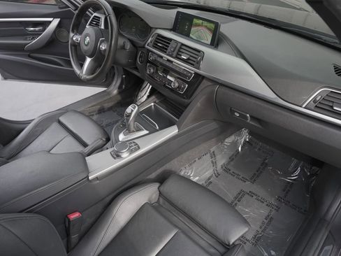 Used 2018 BMW 340i Sedan w/ Executive Package image 11