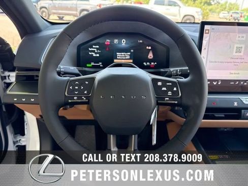 New 2026 Lexus ES 500e AWD/4WD image 23