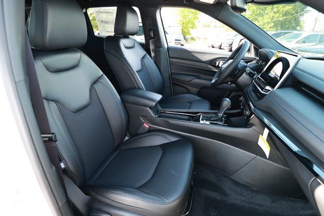 New 2026 Jeep Compass Latitude AWD/4WD image 27