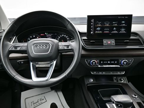Used 2022 Audi Q5 2.0T Premium w/ Convenience Package AWD/4WD image 14