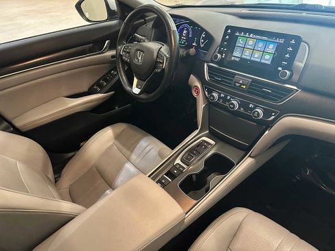 Used 2019 Honda Accord EX-L image 30