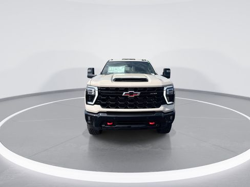 New 2026 Chevrolet Silverado 2500 ZR2 image 3