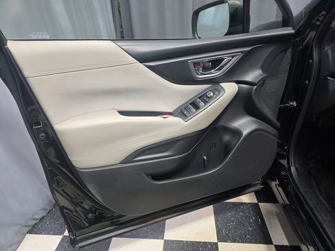 Used 2020 Subaru Forester Premium image 15
