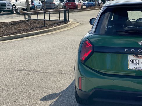 New 2026 MINI Cooper S FWD image 21