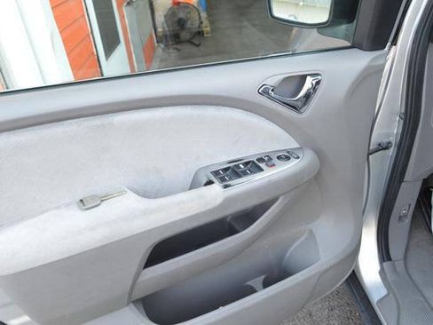Used 2010 Honda Odyssey LX image 40