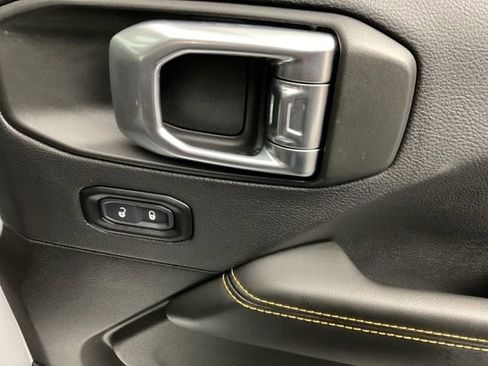 Used 2025 Jeep Wrangler Rubicon 392 image 26