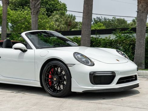 Used 2019 Porsche 911 Turbo S AWD/4WD image 12