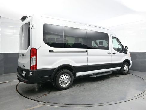 Used 2022 Ford Transit 350 XLT image 7