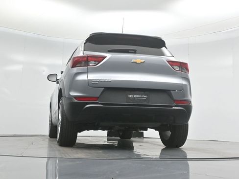 Used 2024 Chevrolet TrailBlazer LS image 50