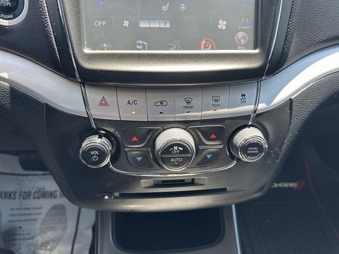 Used 2013 Dodge Journey SXT w/ Flexible Seating Group FWD image 20
