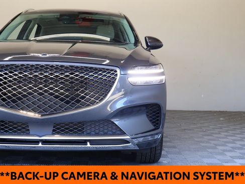 Used 2023 Genesis GV70 2.5T w/ Select Package AWD/4WD image 5