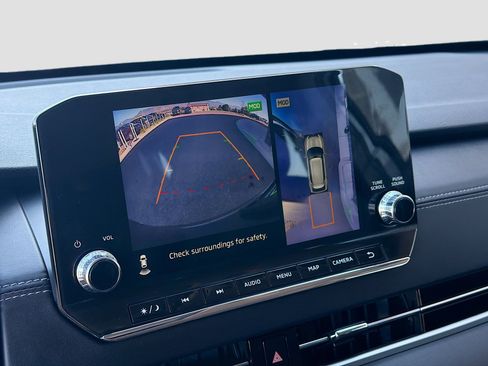 Used 2024 Mitsubishi Outlander SE AWD/4WD image 23