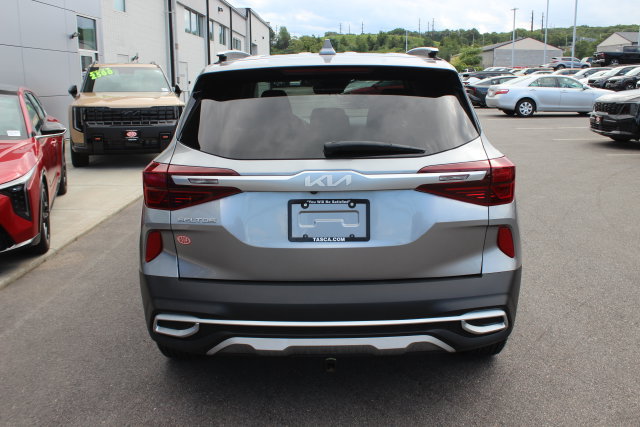 Used 2022 Kia Seltos EX AWD/4WD image 29