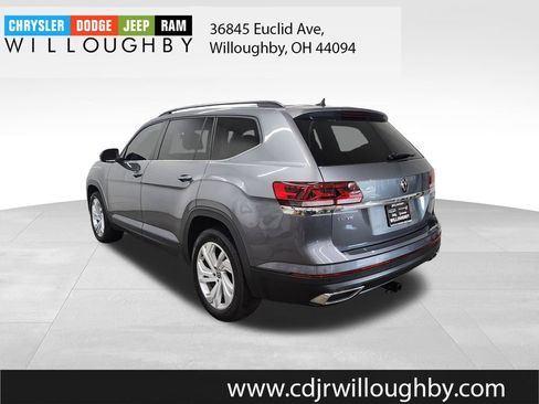 Used 2021 Volkswagen Atlas SE w/ Panoramic Sunroof Package AWD/4WD image 6