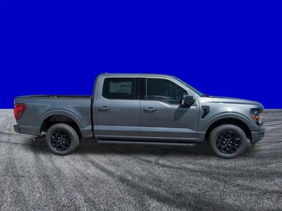 New 2026 Ford F150 XLT w/ Equipment Group 302A MID