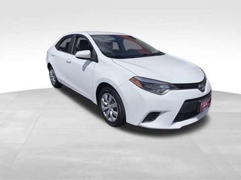 Used 2016 Toyota Corolla LE FWD image 24