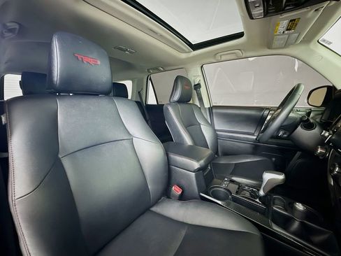 Used 2021 Toyota 4Runner TRD Off-Road Premium image 29