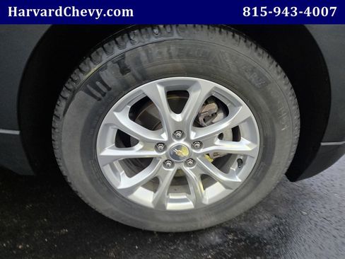 Used 2021 Chevrolet Equinox LT image 39