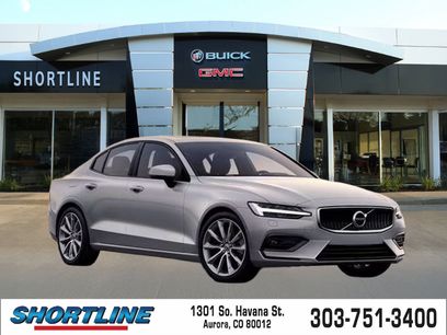 Used 2019 Volvo S60 T6 Momentum w/ Premium Package
