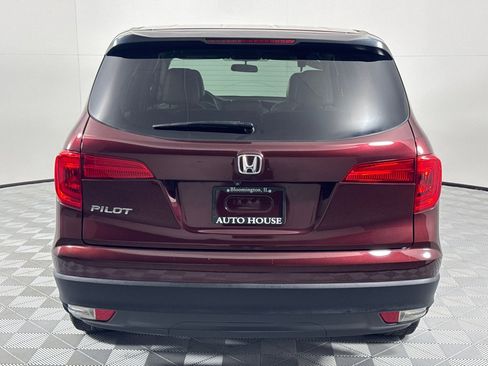 Used 2017 Honda Pilot LX image 6