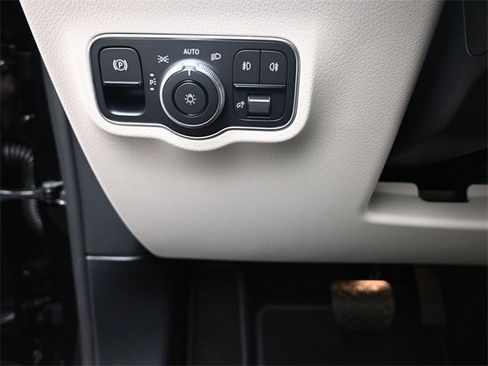 New 2026 Mercedes-Benz GLA 250 image 16