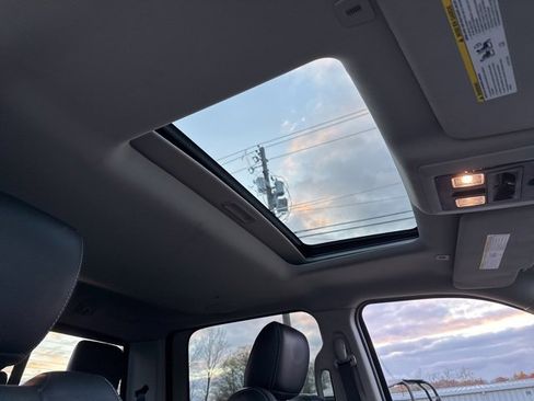 Used 2018 RAM 3500 Laramie image 10