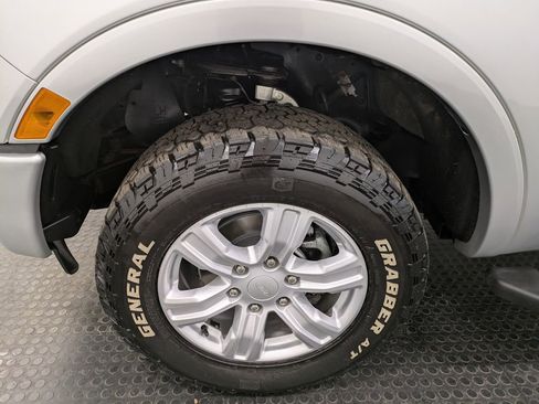 Used 2019 Ford Ranger XLT w/ Equipment Group 301A Mid AWD/4WD image 7