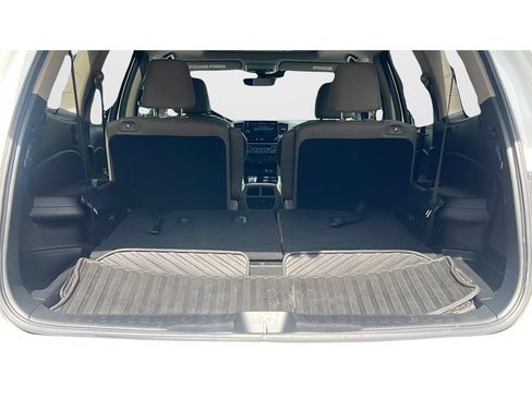 Used 2022 Honda Pilot Touring image 9