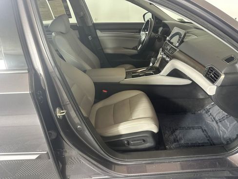 Used 2019 Honda Accord EX-L image 13