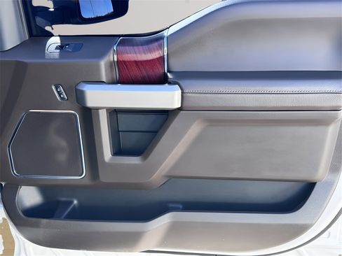 Used 2022 Ford F350 King Ranch w/ King Ranch Ultimate Package image 9