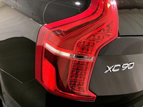 Used 2019 Volvo XC90 T6 Momentum w/ Advanced Package AWD/4WD image 27