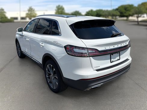 Certified 2022 Lincoln Nautilus Reserve w/ Equipment Group 201A AWD/4WD image 5