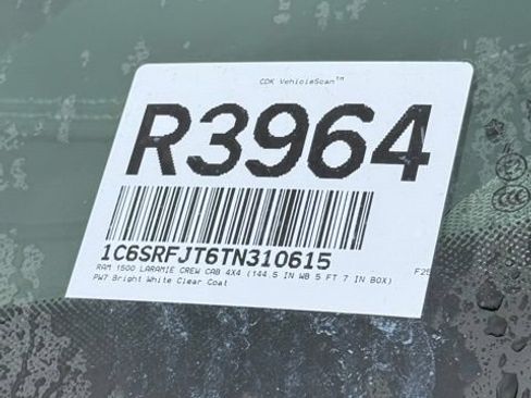 New 2026 RAM 1500 Laramie AWD/4WD image 34