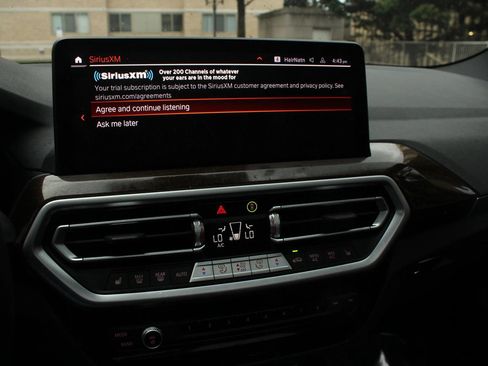 Used 2023 BMW X3 xDrive30i AWD/4WD image 33