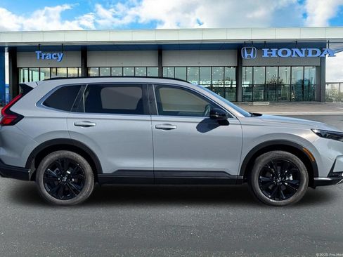 Certified 2025 Honda CR-V Sport Touring image 4