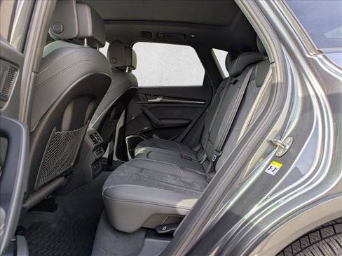 Used 2022 Audi SQ5 Premium Plus w/ Premium Plus Package image 14