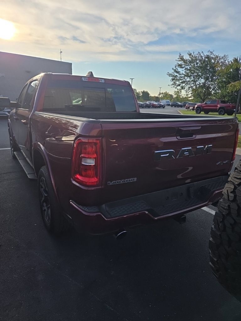 Used 2025 RAM 1500 Laramie w/ Sport Appearance Package AWD/4WD image 2