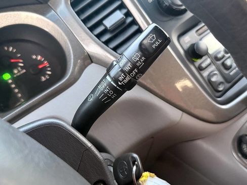 Used 2003 Toyota Highlander 2WD image 27