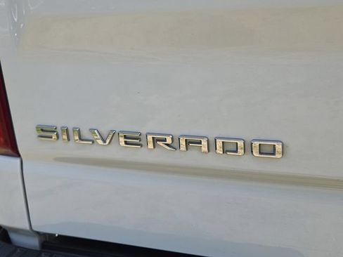 Used 2023 Chevrolet Silverado 1500 Custom AWD/4WD image 30